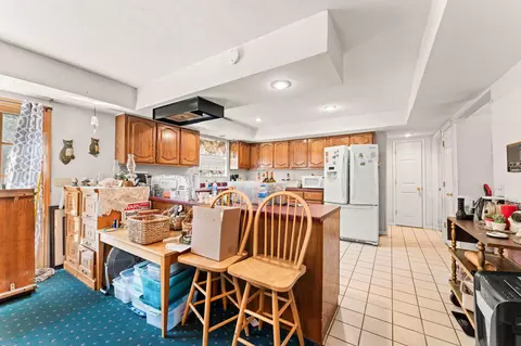 Kitchen - 121 Whispering Oaks, Branson, MO 65616 photo 3 of 3