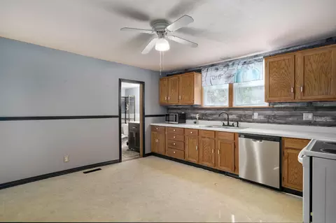 Kitchen - 1352 N Ethyl Ave, Springfield, MO 65802 photo 1 of 3