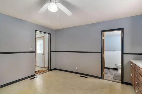 Entry Way - 1352 N Ethyl Ave, Springfield, MO 65802 photo 1 of 1