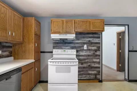 Kitchen - 1352 N Ethyl Ave, Springfield, MO 65802 photo 3 of 3