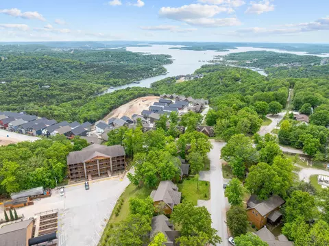 View/Area - 42 Willow Oak Ln, Branson, MO 65616 photo 3 of 6