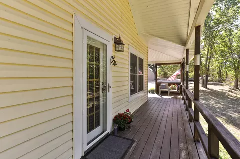 Exterior - 218 Brookside Dr, Seymour, MO 65746 photo 8 of 26
