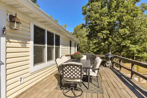 Exterior - 218 Brookside Dr, Seymour, MO 65746 photo 10 of 26