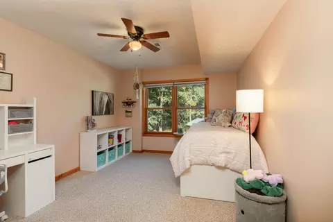 Bedroom - 218 Brookside Dr, Seymour, MO 65746 photo 5 of 8
