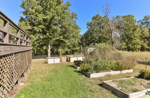 Exterior - 218 Brookside Dr, Seymour, MO 65746 photo 14 of 26