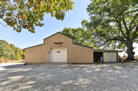 Exterior - 218 Brookside Dr, Seymour, MO 65746 photo 23 of 26