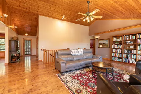 Living - 218 Brookside Dr, Seymour, MO 65746 photo 2 of 4