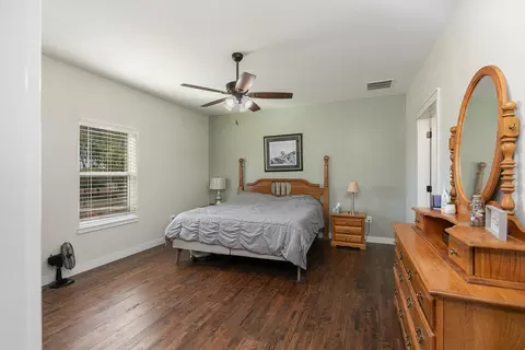 Bedroom - 779 E 446th Rd, Bolivar, MO 65613 photo 1 of 3