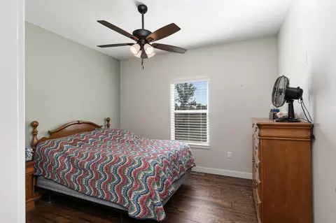 Bedroom - 779 E 446th Rd, Bolivar, MO 65613 photo 3 of 3
