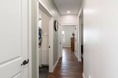 Entry Way - 779 E 446th Rd, Bolivar, MO 65613 photo 2 of 2