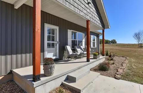 Exterior - 779 E 446th Rd, Bolivar, MO 65613 photo 3 of 12