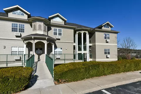 Exterior - 835 Fairview St #11, Branson, MO 65616 photo 1 of 6