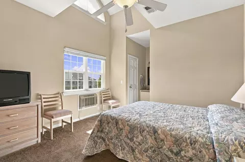 Bedroom - 835 Fairview St #11, Branson, MO 65616 photo 3 of 3