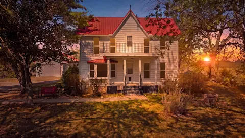 Exterior - 453 State Highway 32, Fair Play, MO 65649 photo 2 of 11