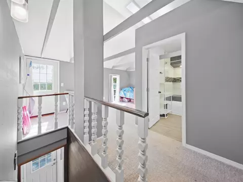 Entry Way - 453 State Highway 32, Fair Play, MO 65649 photo 2 of 3