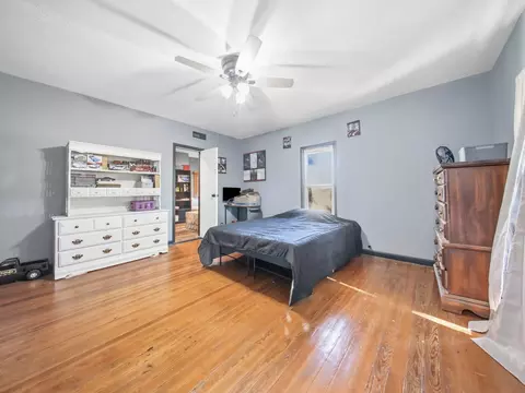Bedroom - 453 State Highway 32, Fair Play, MO 65649 photo 1 of 5