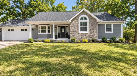 2303 Howard Ave, West Plains, MO 65775