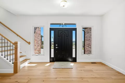 Entry Way - 1755 W Gaslight Dr, Springfield, MO 65810 photo 1 of 5