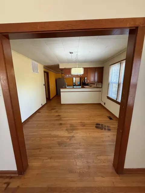 Dining - 17150 3rd St, Winona, MO 65588 photo 1 of 2
