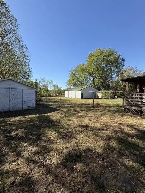 Exterior - 17150 3rd St, Winona, MO 65588 photo 1 of 4