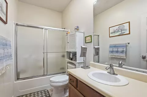 Bath - 4307 N Willow Rd, Ozark, MO 65721 photo 3 of 3