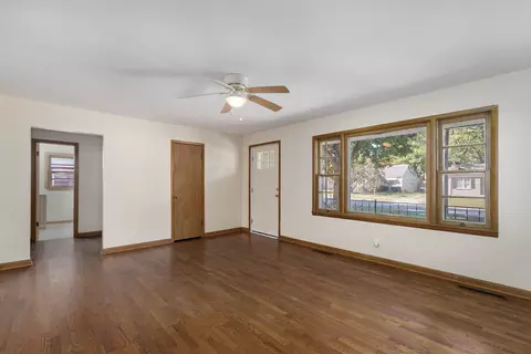 Living - 1838 S Kimbrough Ave, Springfield, MO 65807 photo 3 of 3