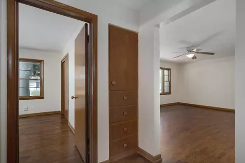 Entry Way - 1838 S Kimbrough Ave, Springfield, MO 65807 photo 1 of 2