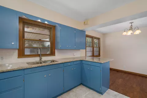 Kitchen - 1838 S Kimbrough Ave, Springfield, MO 65807 photo 2 of 2