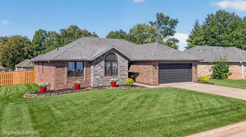 Exterior - 509 Willowdale Ct, Nixa, MO 65714 photo 4 of 11