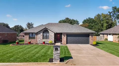 Exterior - 509 Willowdale Ct, Nixa, MO 65714 photo 3 of 11