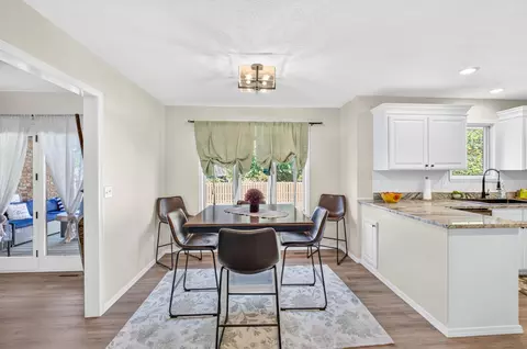 Dining - 509 Willowdale Ct, Nixa, MO 65714 photo 1 of 2