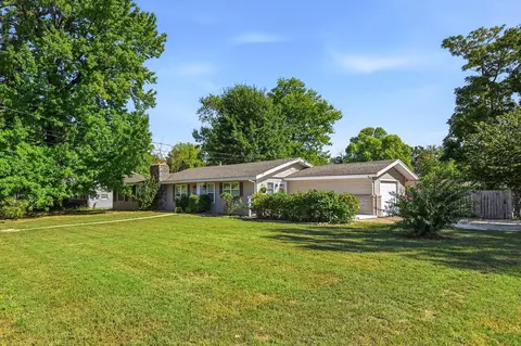 Exterior - 442 S Prince Ln, Springfield, MO 65802 photo 4 of 8