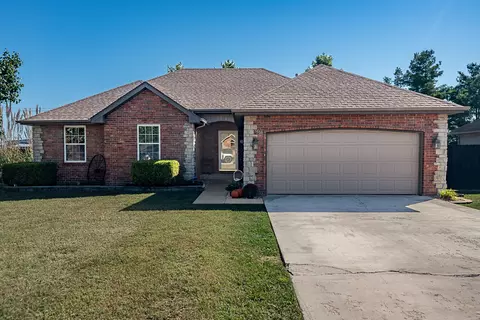 508 Ponderosa Ave, Rogersville, MO 65742