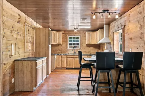 Kitchen - 25112 Farm Road 1263, Shell Knob, MO 65747 photo 1 of 3