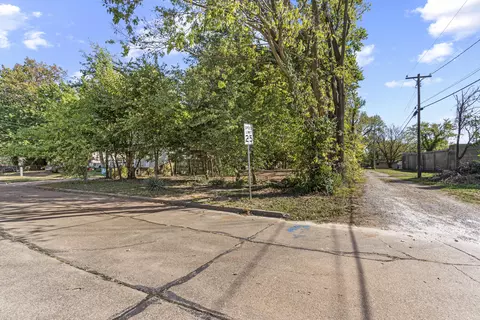 1872 N Boonville Ave, Springfield, MO 65803 photo 6