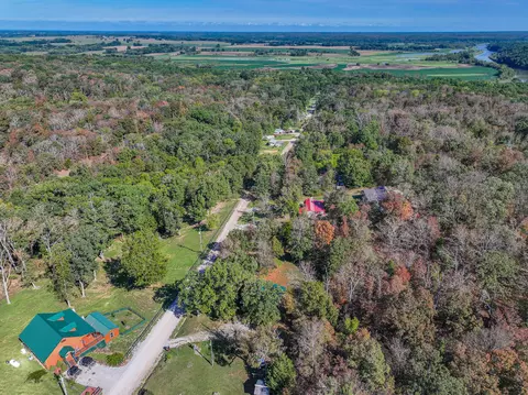 View/Area - 2430 SW 453 Pvt Rd, El Dorado Springs, MO 64744 photo 2 of 3