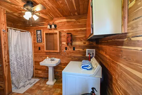Bath - 2430 SW 453 Pvt Rd, El Dorado Springs, MO 64744 photo 2 of 2