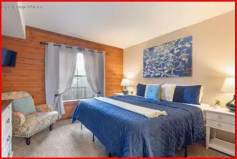 Bedroom - 2 Cabin Ct #2, Branson, MO 65616 photo 1 of 4