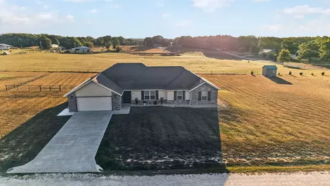 62 Logan Hill Dr, Rogersville, MO 65742