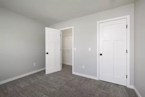 Bedroom - 753 E Penzance Cir, Nixa, MO 65714 photo 7 of 9