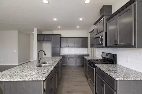 Kitchen - 753 E Penzance Cir, Nixa, MO 65714 photo 6 of 6
