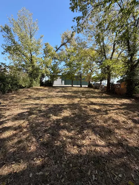 Exterior - 530 N Franklin Ave, Springfield, MO 65802 photo 3 of 3