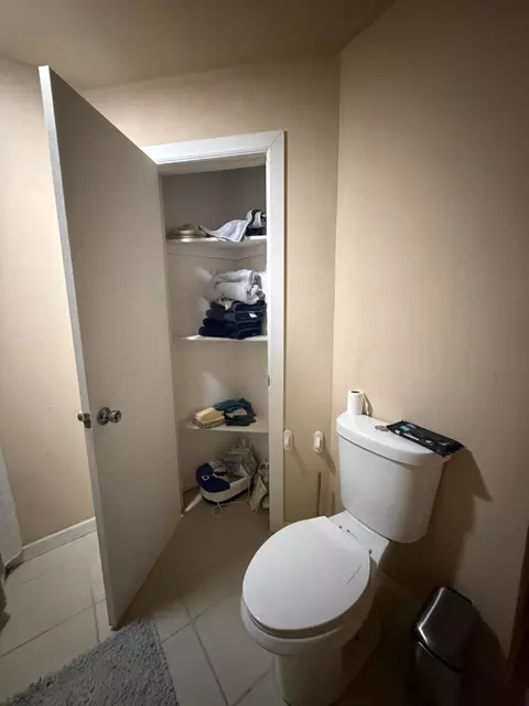 Bath - 903 N Alberta St, Buffalo, MO 65622 photo 3 of 4