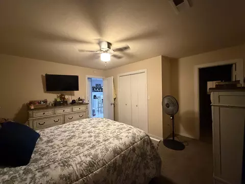 Bedroom - 903 N Alberta St, Buffalo, MO 65622 photo 5 of 5