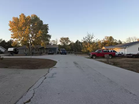 Exterior - 903 N Alberta St, Buffalo, MO 65622 photo 3 of 9