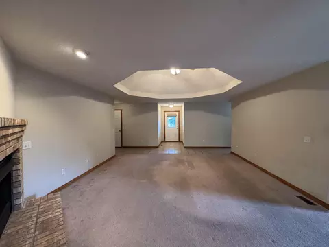 Living - 425 S Canton Ave, Springfield, MO 65802 photo 1 of 4