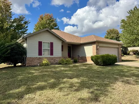 Exterior - 425 S Canton Ave, Springfield, MO 65802 photo 2 of 8