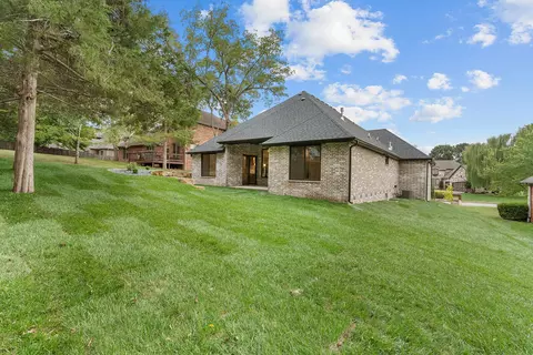 Exterior - 5786 S Brightwater Trl, Springfield, MO 65810 photo 8 of 9