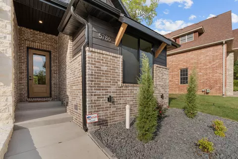 Exterior - 5786 S Brightwater Trl, Springfield, MO 65810 photo 4 of 9
