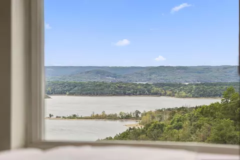 View/Area - 107 Chateau Mountain Ln, Branson, MO 65616 photo 7 of 8